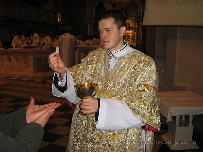 2008-12-06_Forgo_Miklos_diakonussa_szentelese_13.jpg